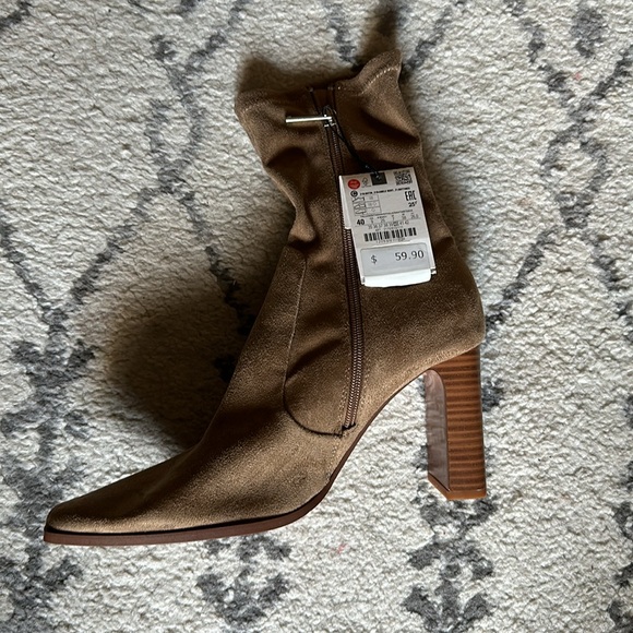 NWT Zara taupe faux suede 3.5” heel socks ankle booties. - Picture 3 of 3
